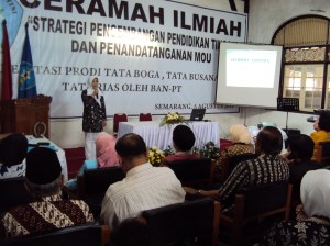 sambutan direktur