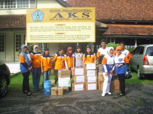 Relawan AKS IK