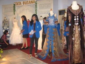 gelar karya tata busana smt3
